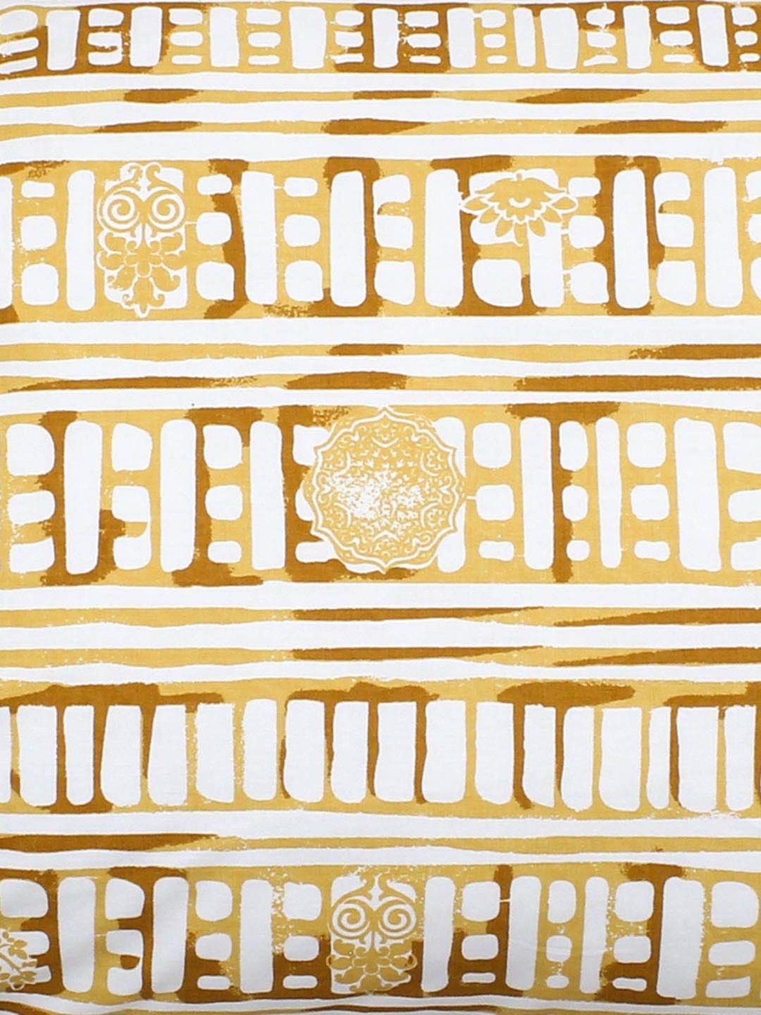 House This Sanchi Yellow 180 TC Cotton Bed Sheet with Pillow Covers