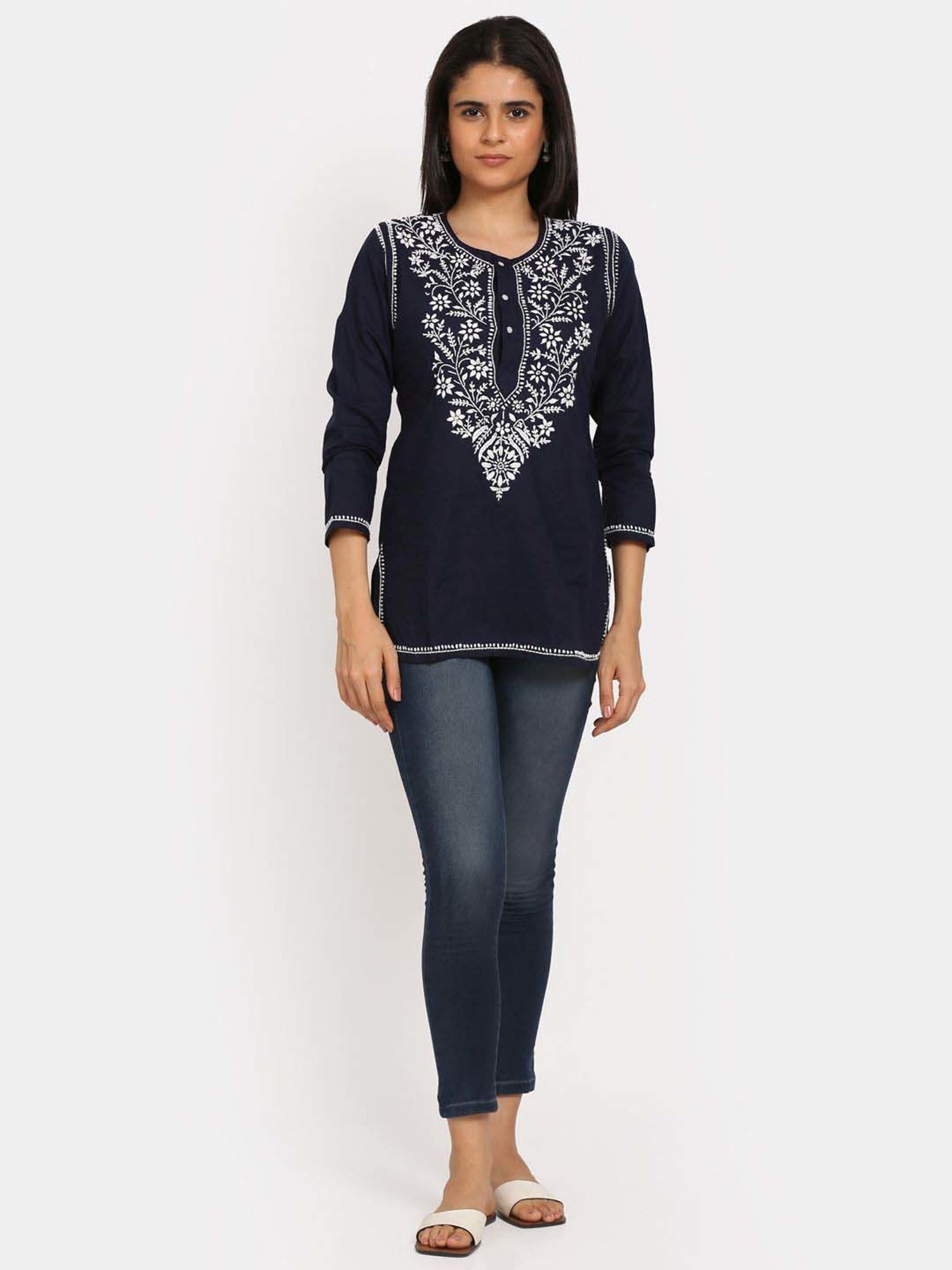 PARAMOUNT CHIKAN Navy Cotton Chikankari Straight Kurti