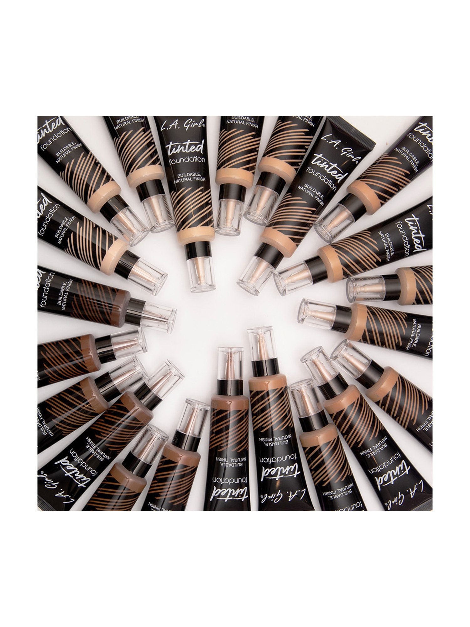 L.A. Girl Tinted Foundation Tan - 30 ml