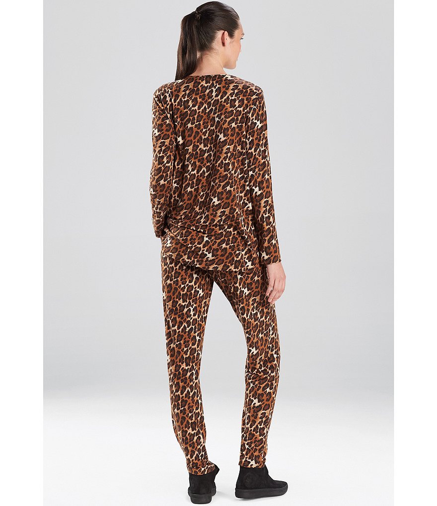 Natori Animal Print V-Neck Long Sleeve Jersey Knit Pajama Set