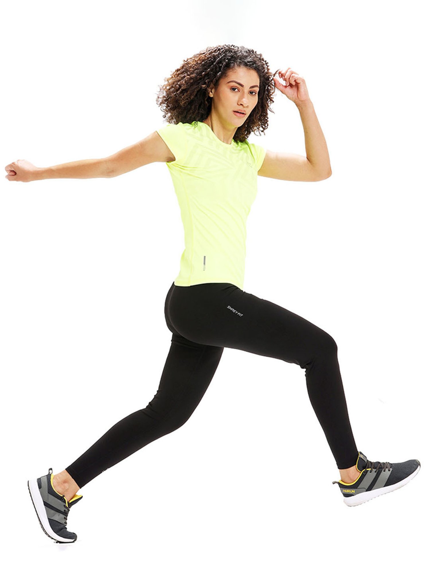 Shrey Yellow Printed T-Shirt