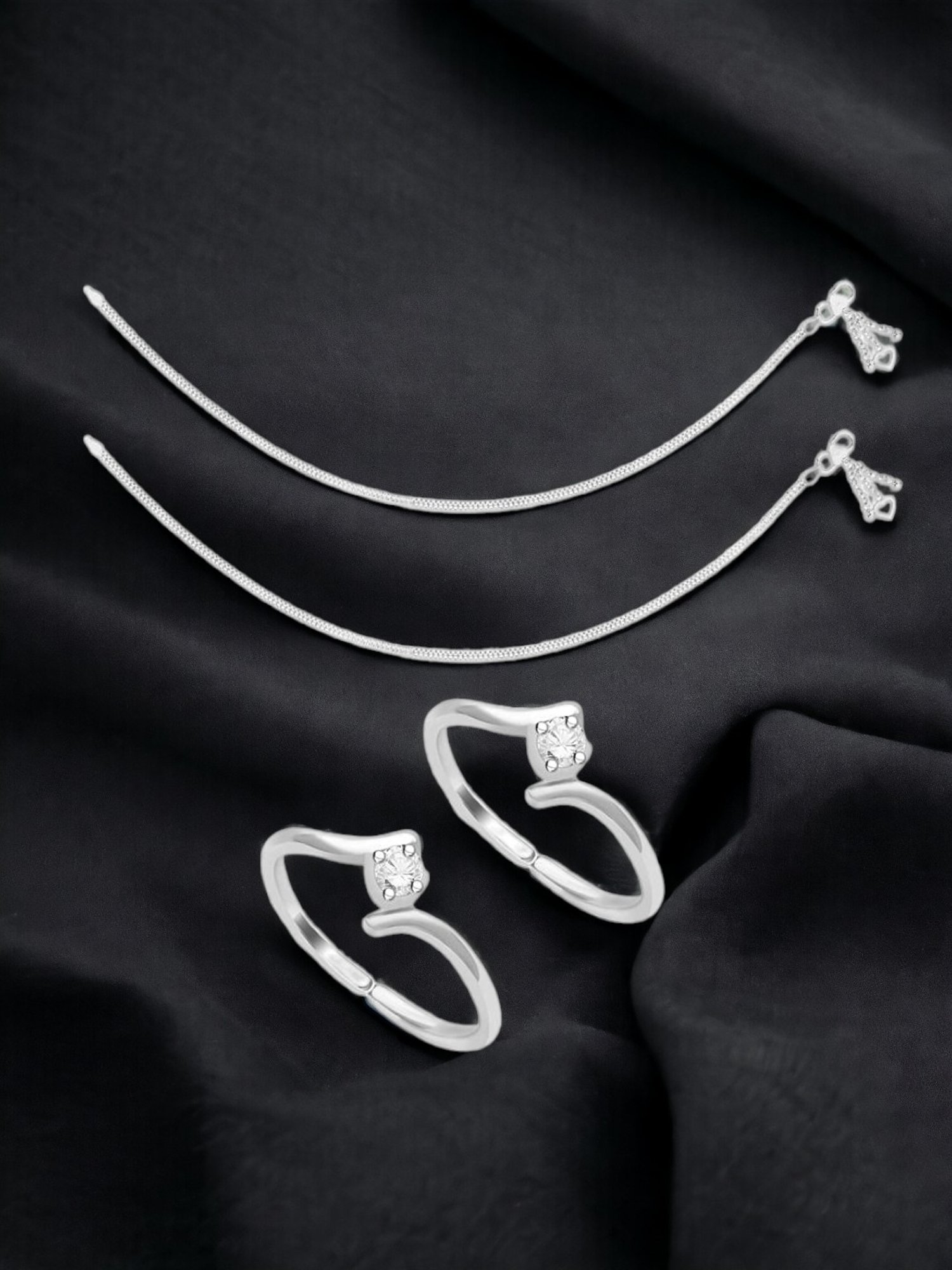 Silberry 925 Silver Solitaire Dream Pendant & Earrings