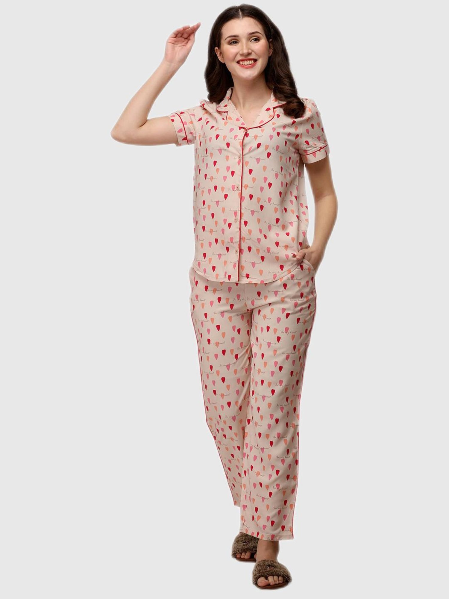 Soie Peach Heart Print Pajama Set