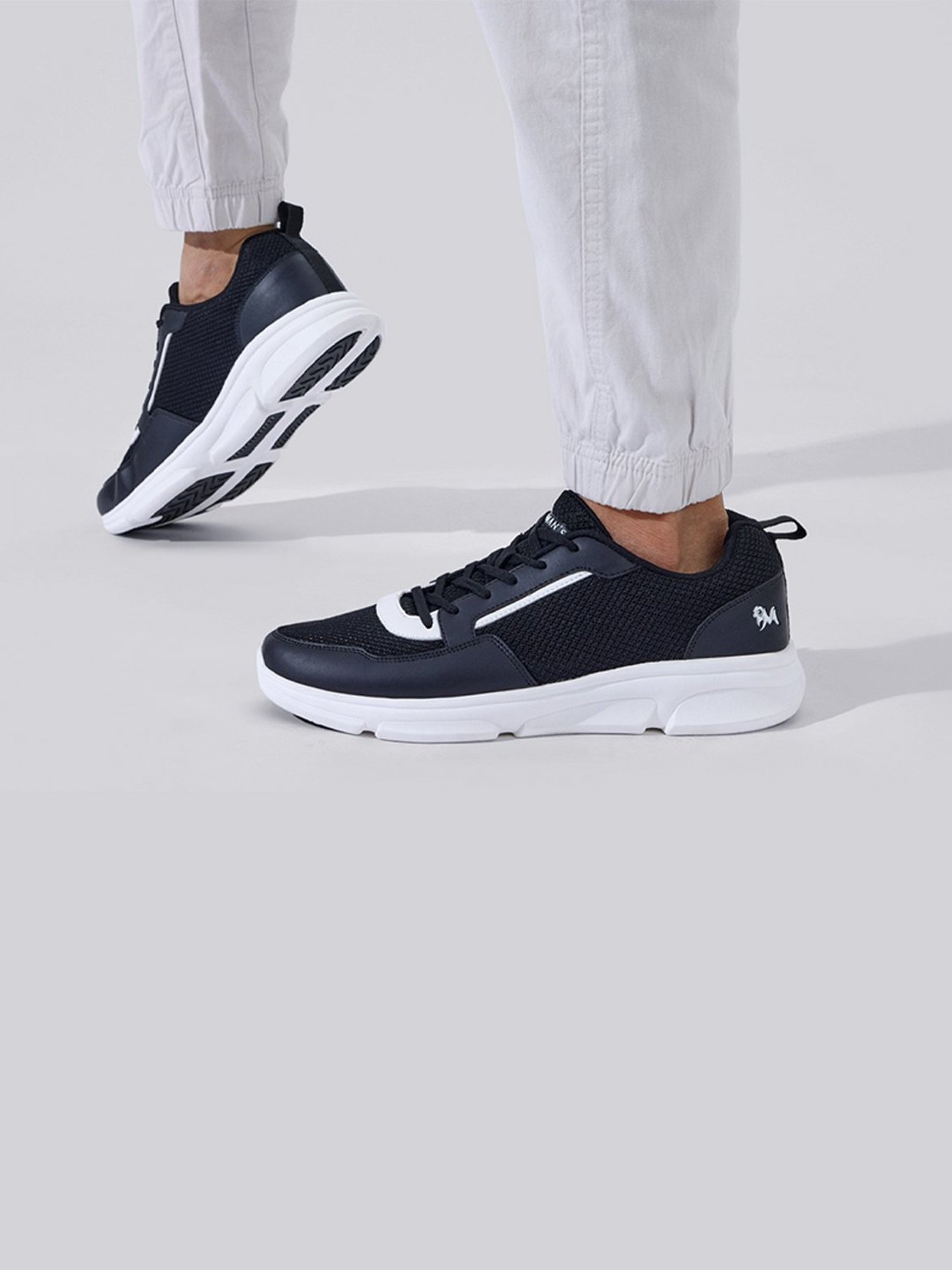 Neemans Men's Black Running Shoes