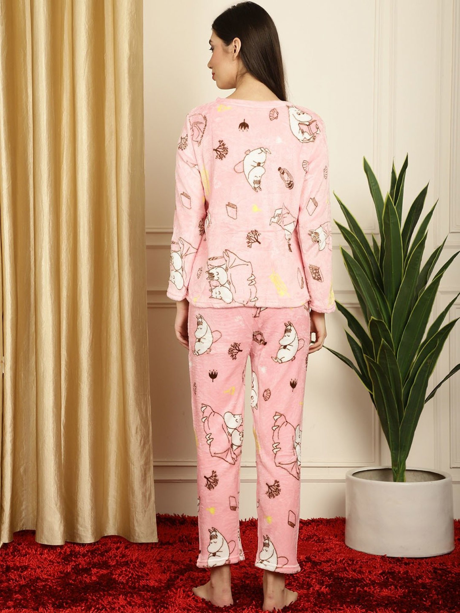 TAG 7 Pink Printed Woolen Top With Pyjamas