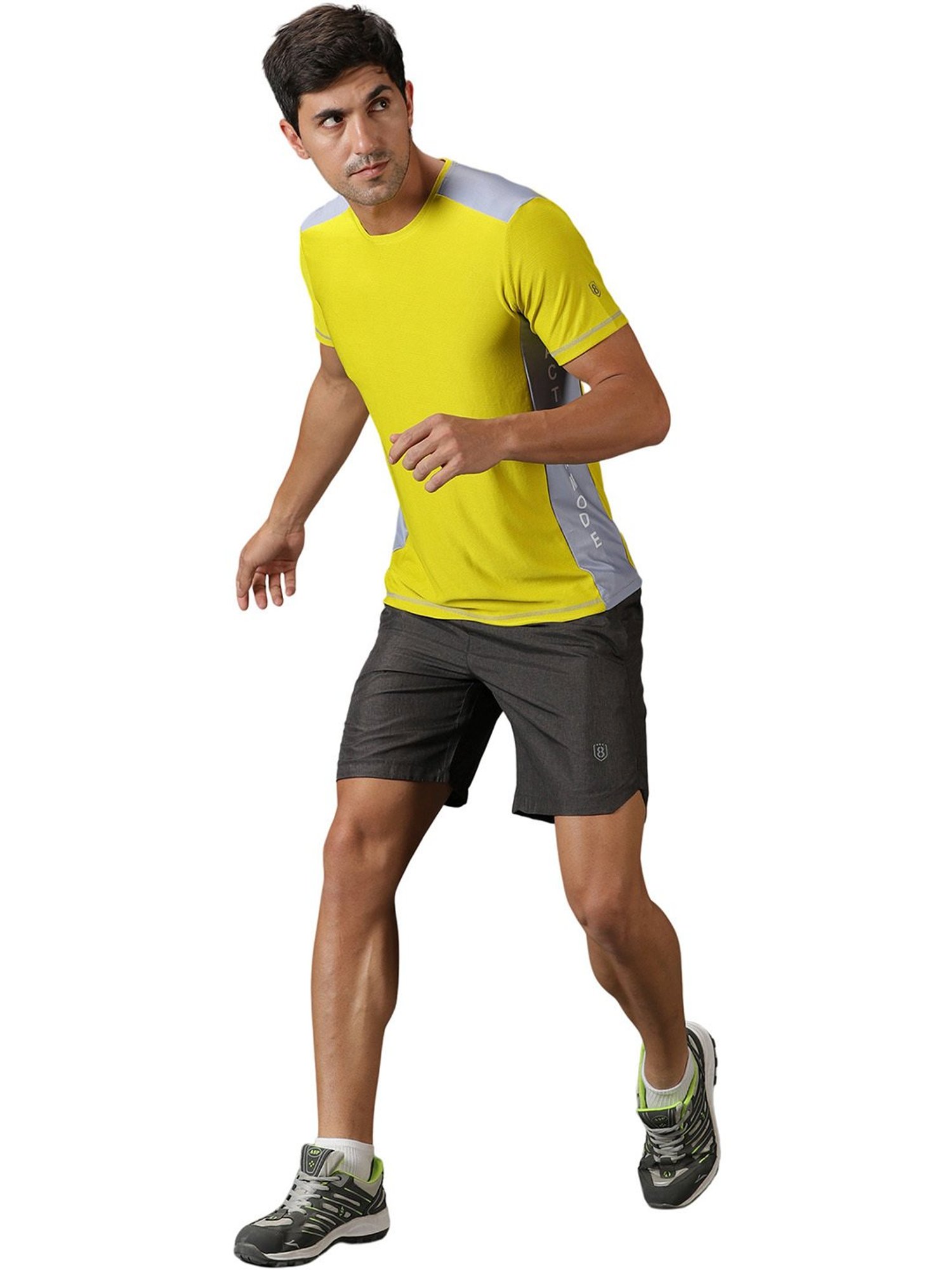 DOMIN8 Men Contrast Cut And Sew At Side Training T-Shirt