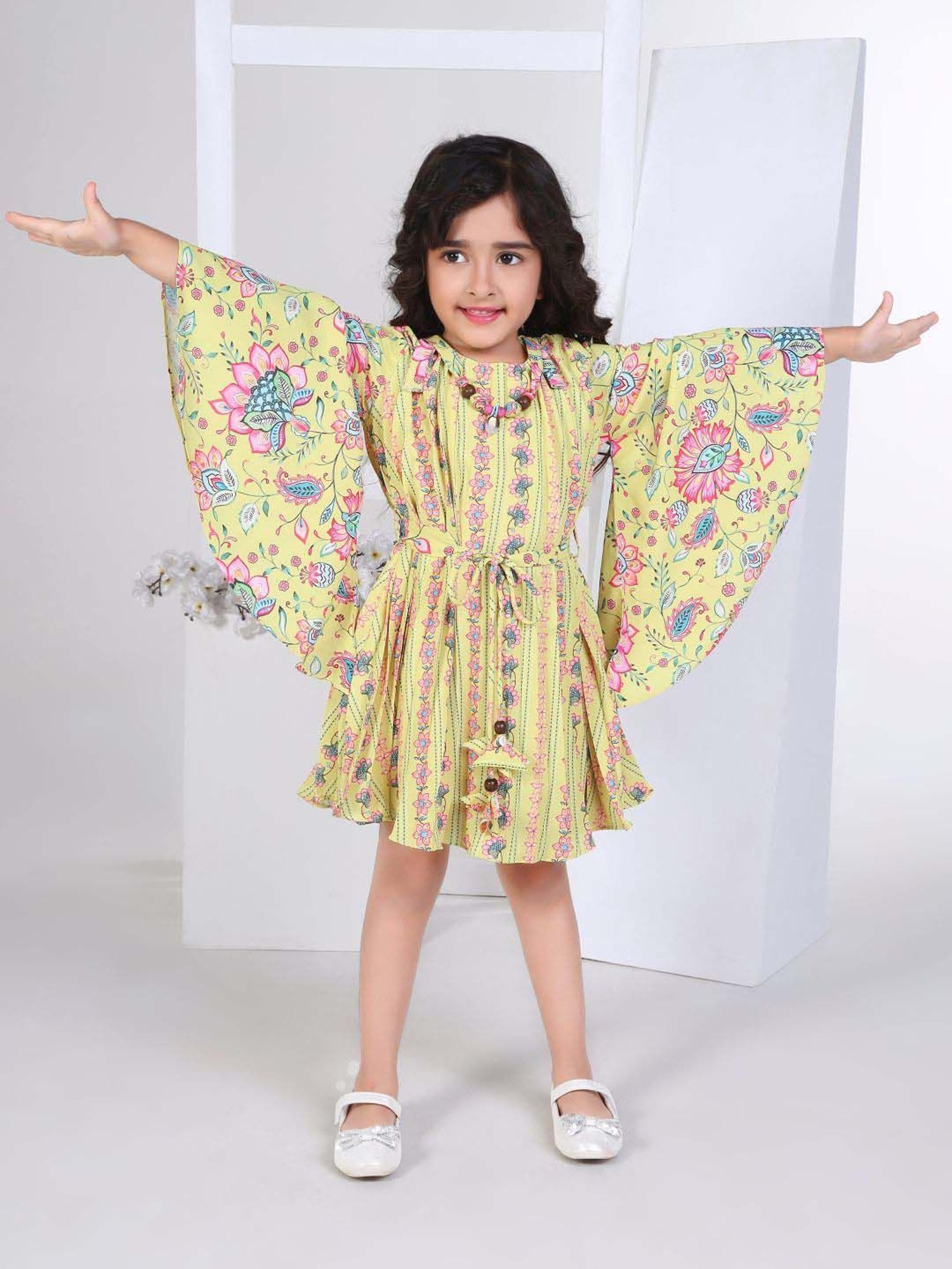 Peppermint Girls Green Floral Full Sleeves Dress