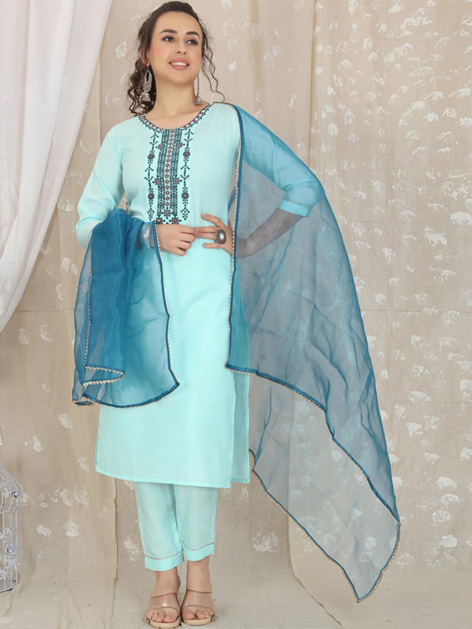 Skylee Turquoise Embroidered Kurta Pant Set With Dupatta
