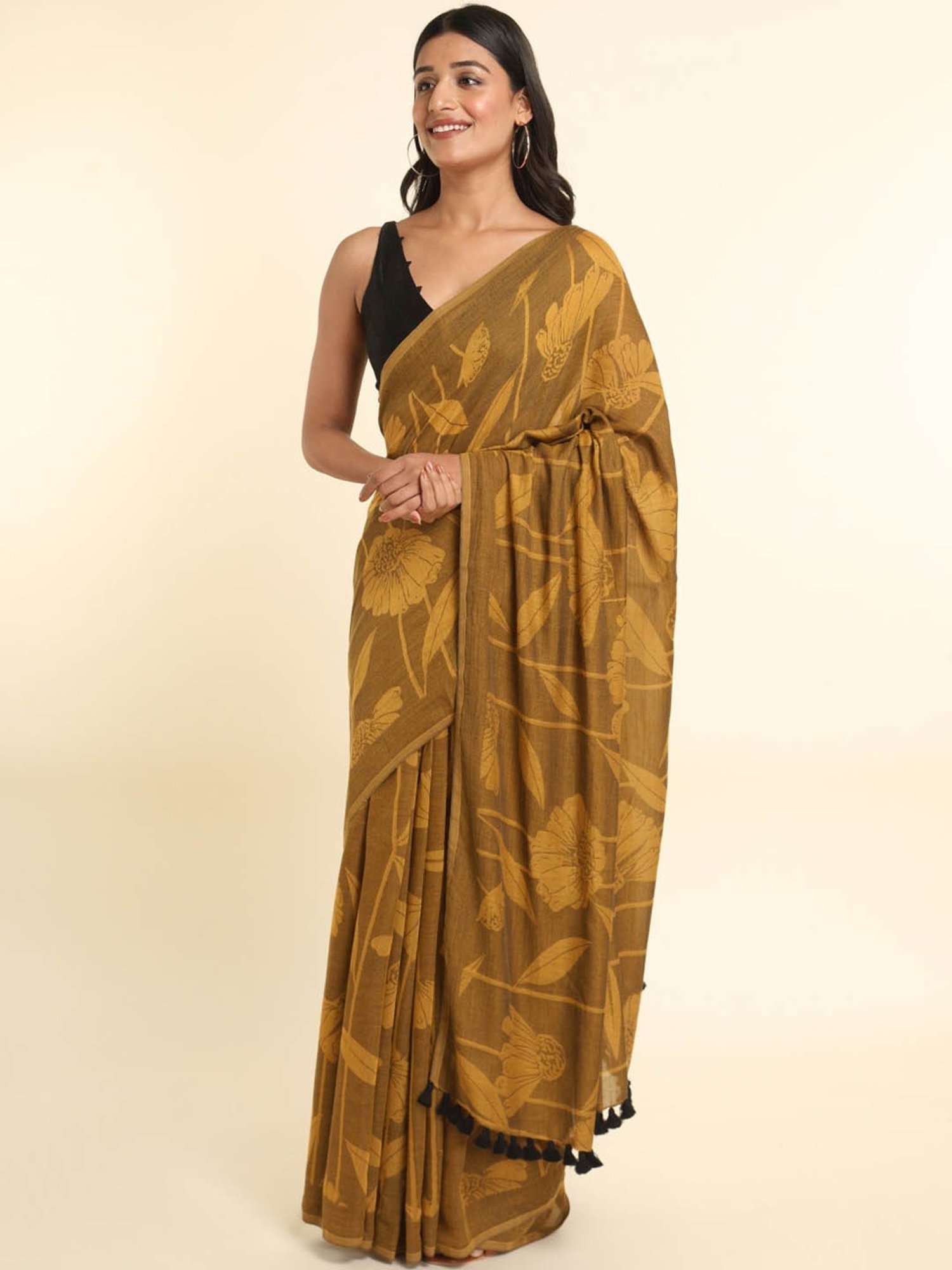 Suta Mustard Printed Saree Without Blouse