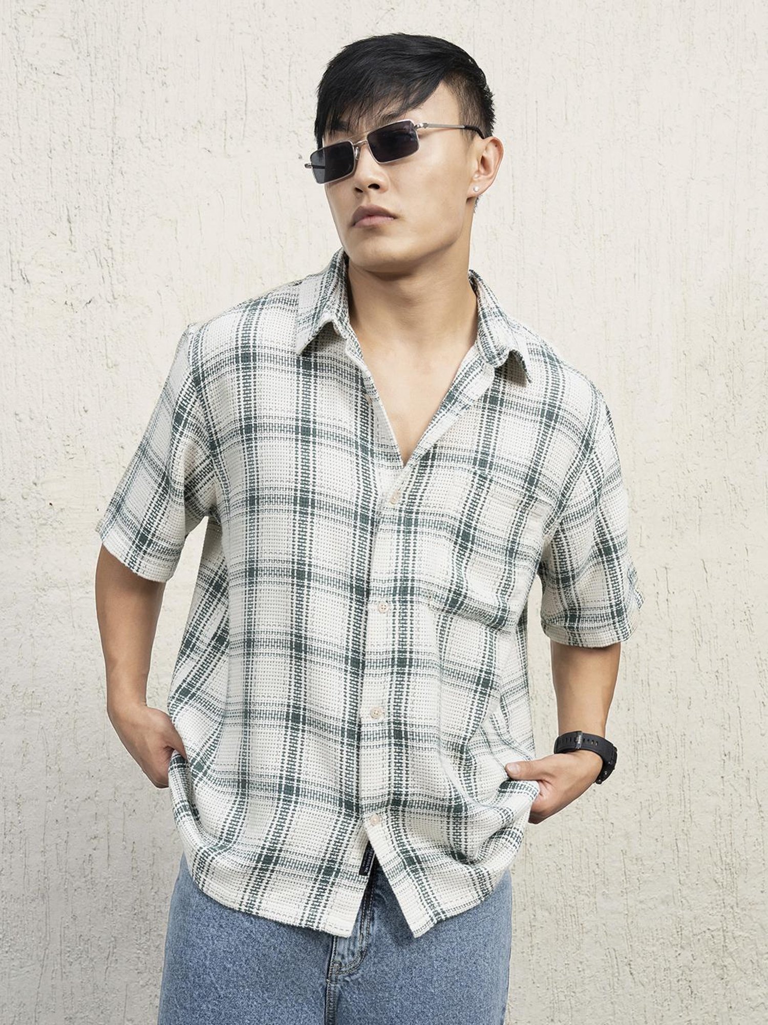 Hubberholme Men Cotton Short Sleeves Oversized Checked Shirt 3