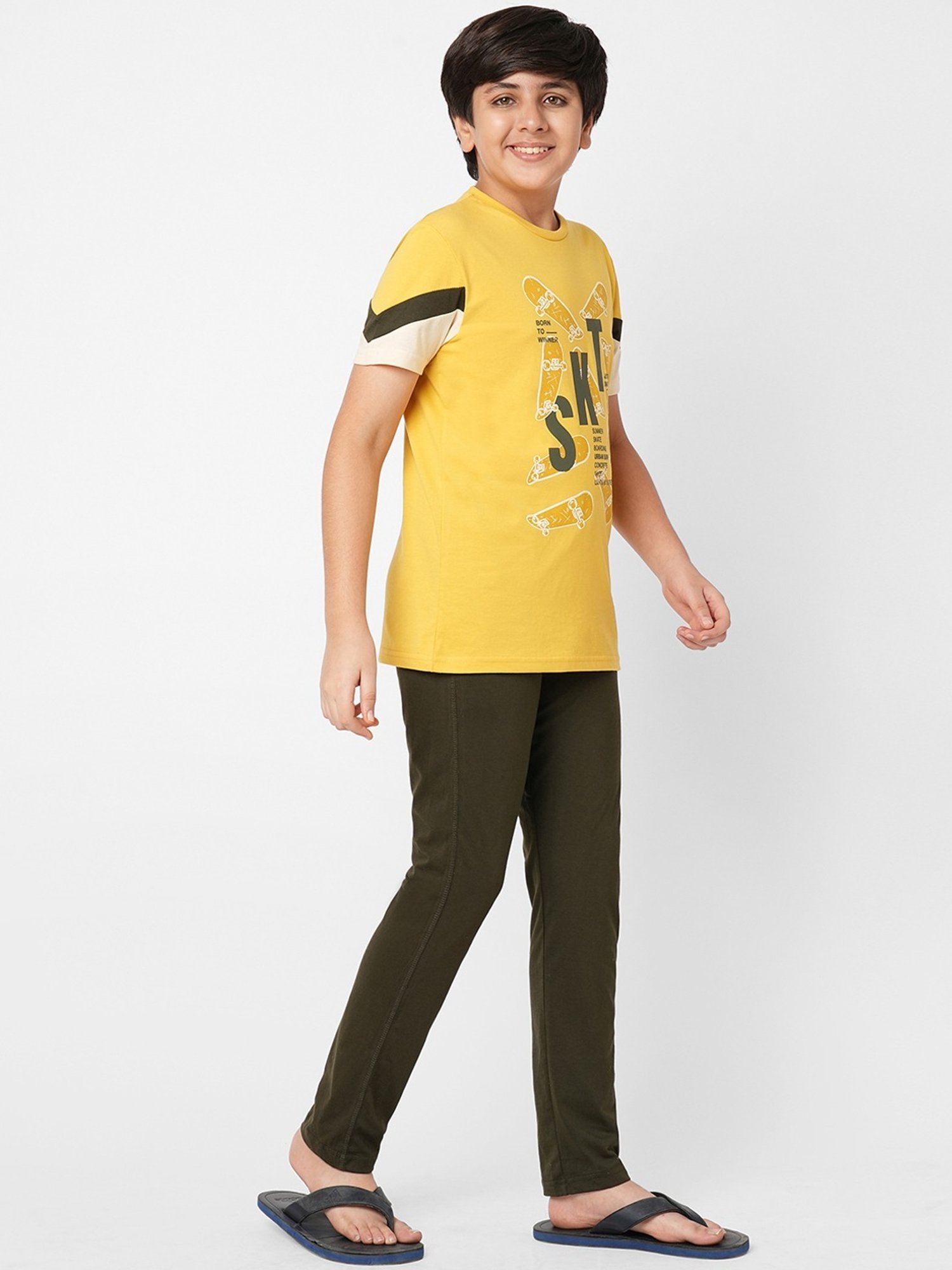 GJ baby Green & White Cotton Camouflage Full Sleeves T-Shirt Set