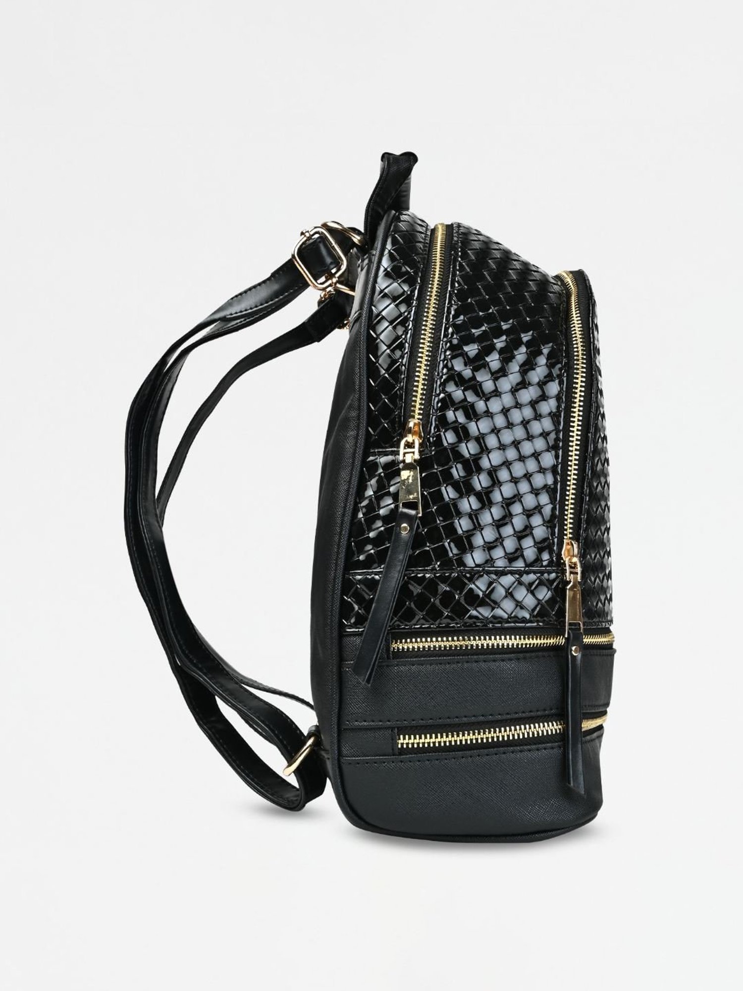 THE HOLISTIK Retro Wave Black Textured Medium Backpack