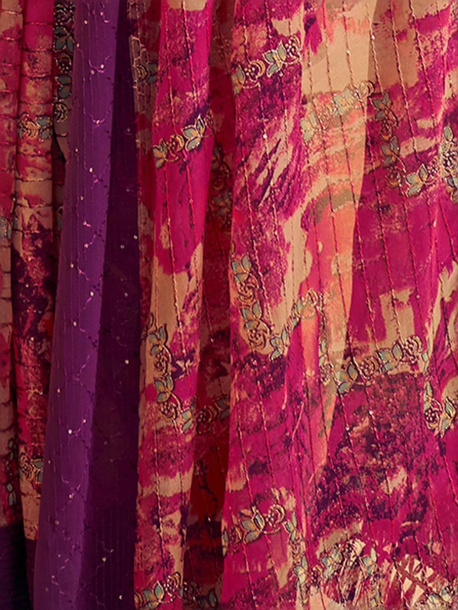 Satrani Pink Printed Saree With Unstitched Blouse