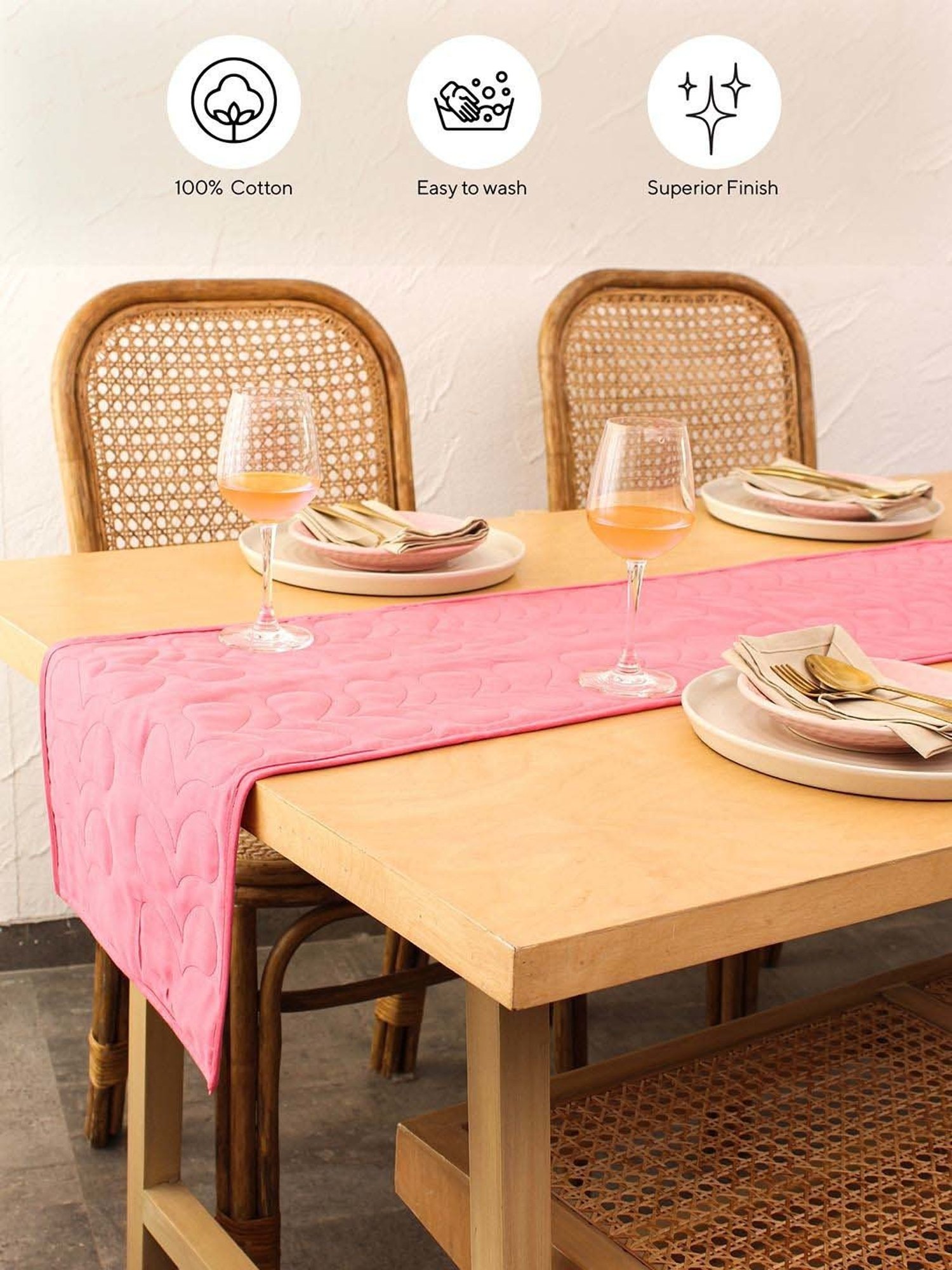 Juvale Placemats with Table Runner (Gold Foil, 6 Pieces)