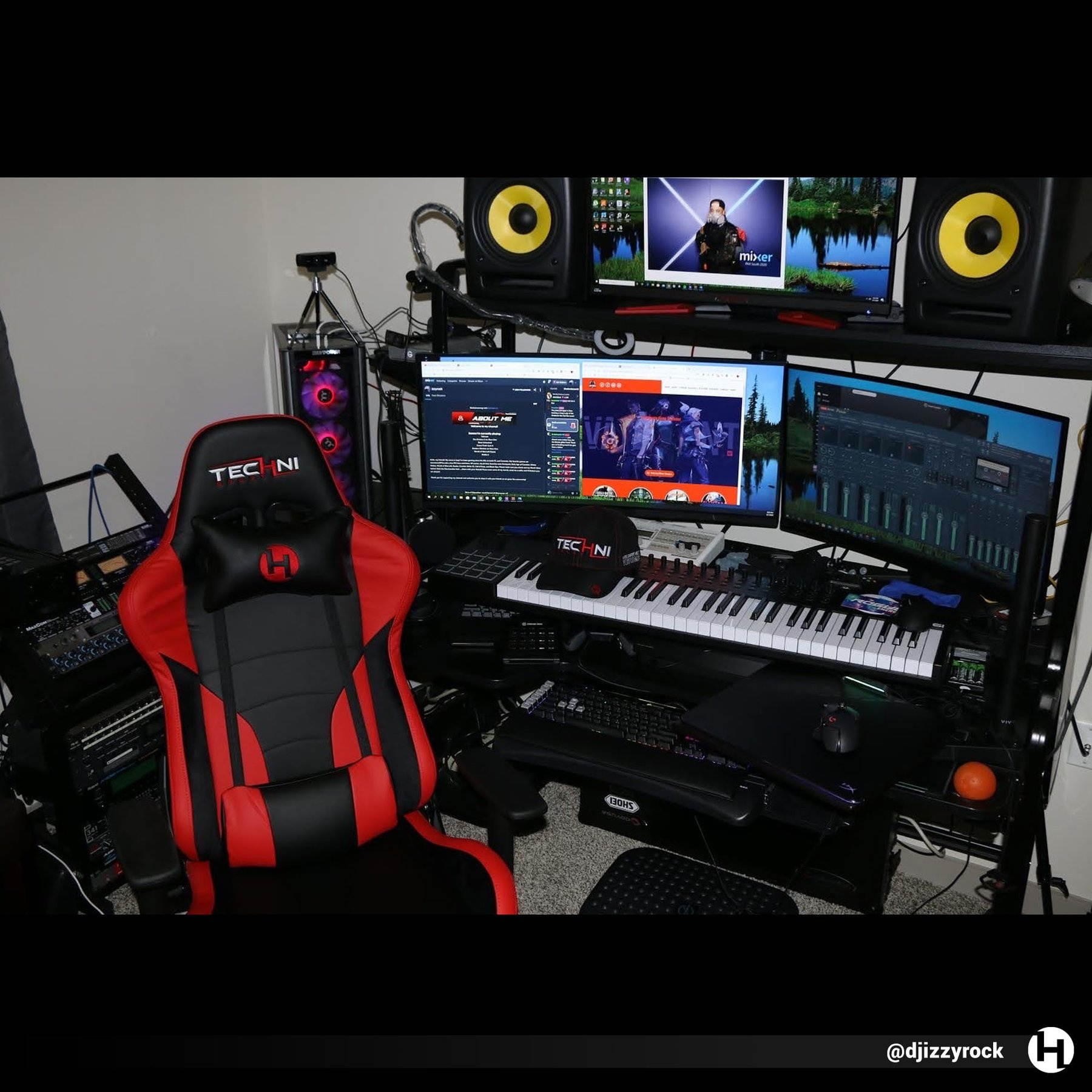 Techni Sport TS-90  Office-PC Gaming Chair, Red