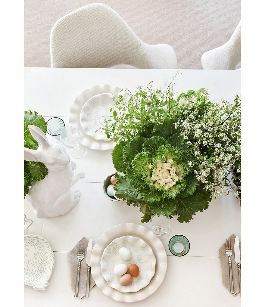 Coton Colors Speckled Rabbit Ruffle 8#double; Salad Plate