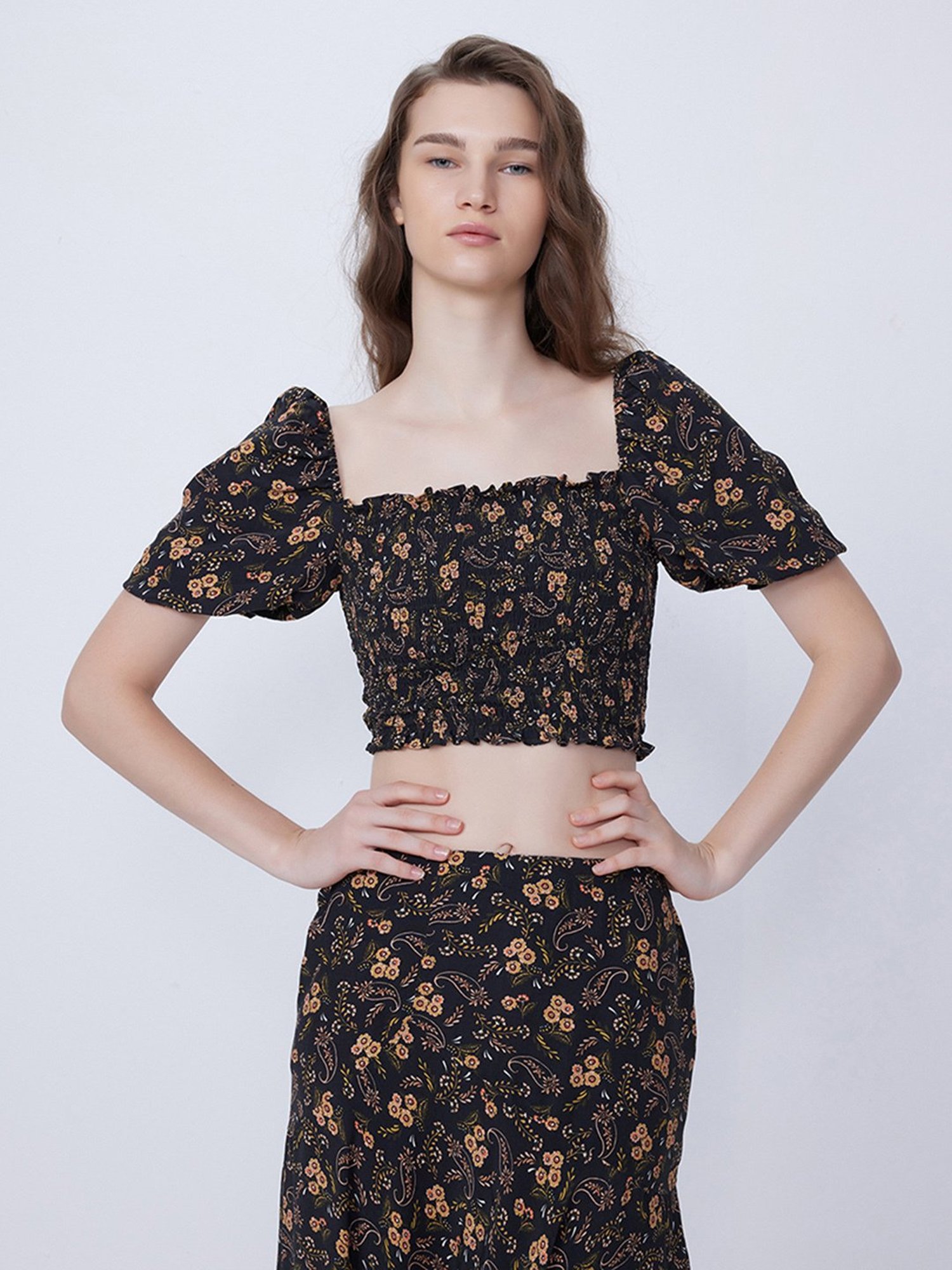 Cover Story Olive Floral Print Crop Top