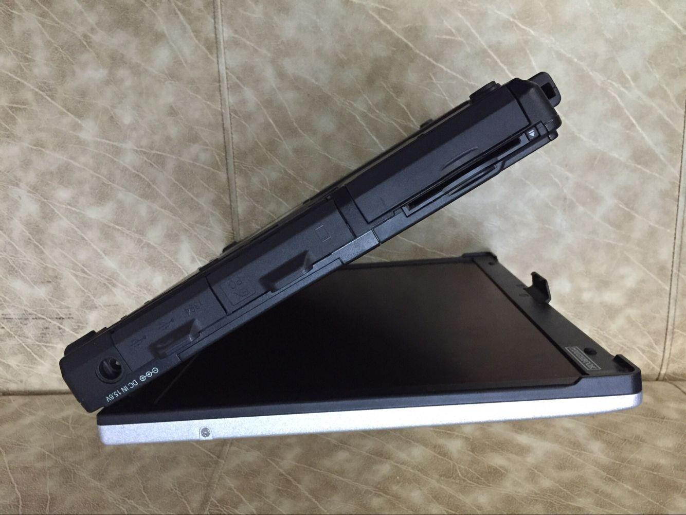 Panasonic laptop CF-52 semi-solid CPU i5/m540/MK3 memory 4G / DDR3 hard drive 160G 15 inch 1280*800 widescreen Windows 7 32/64 bit