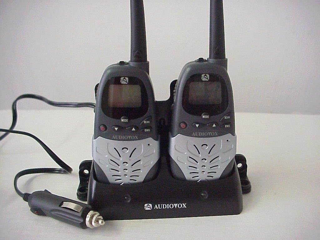 Audiovox GMRS2VMK, two-way Radio Twin Pack with Mobile Charging Stand and Car Adapter