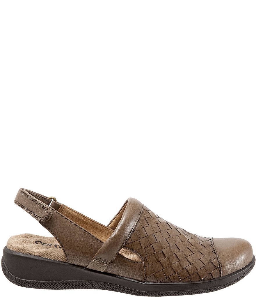 SoftWalk Salina Woven Clogs