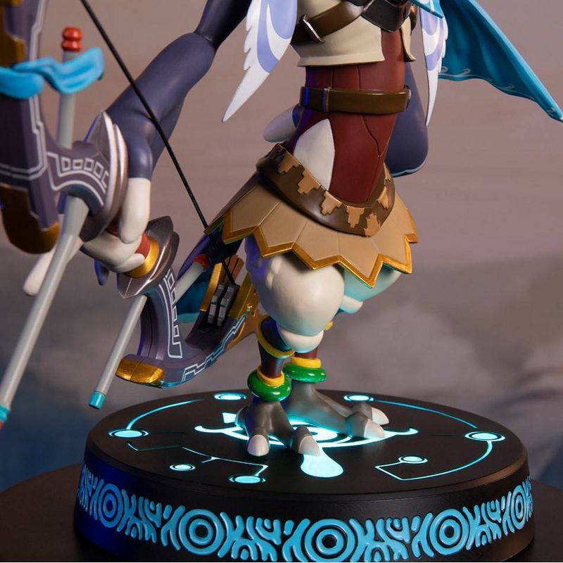 First 4 Figures: The Legend of Zelda: Breath of the Wild - 11" PVC Revali Statue Collector's Edition
