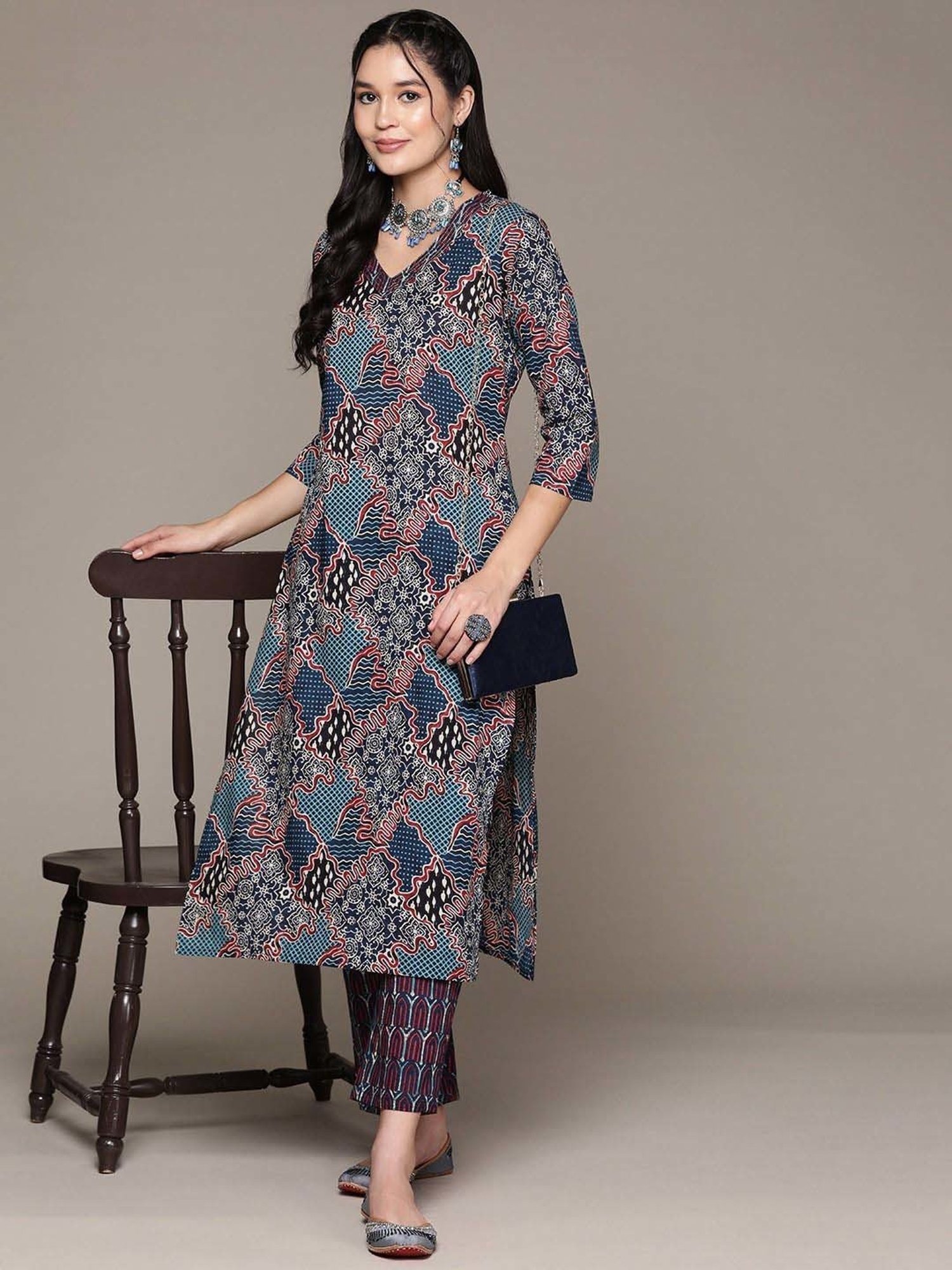 READIPRINT FASHIONS Blue Cotton Printed Kurta Pant Set