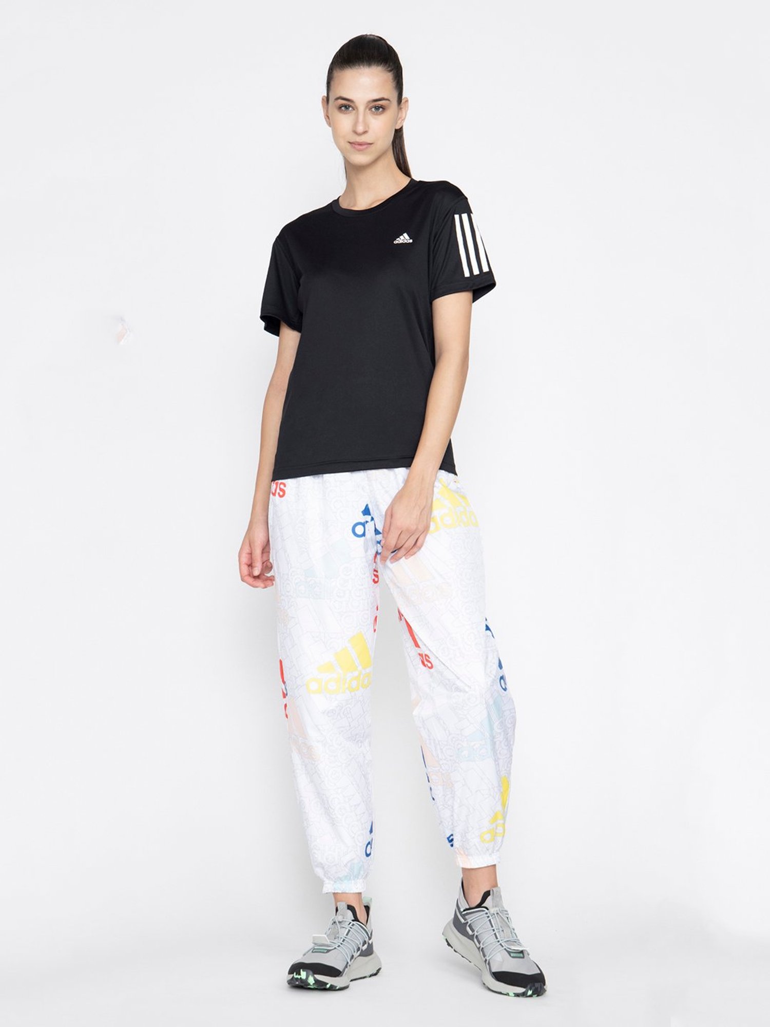 adidas White Printed Regular Fit W BLUV Q3 WV PT Joggers