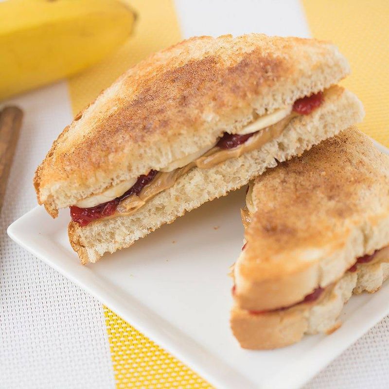 Grandma Sycamore's White Bread - 24oz