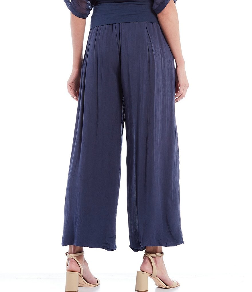M Made in Italy Pull-On Pleat Detail Wide Leg Pants