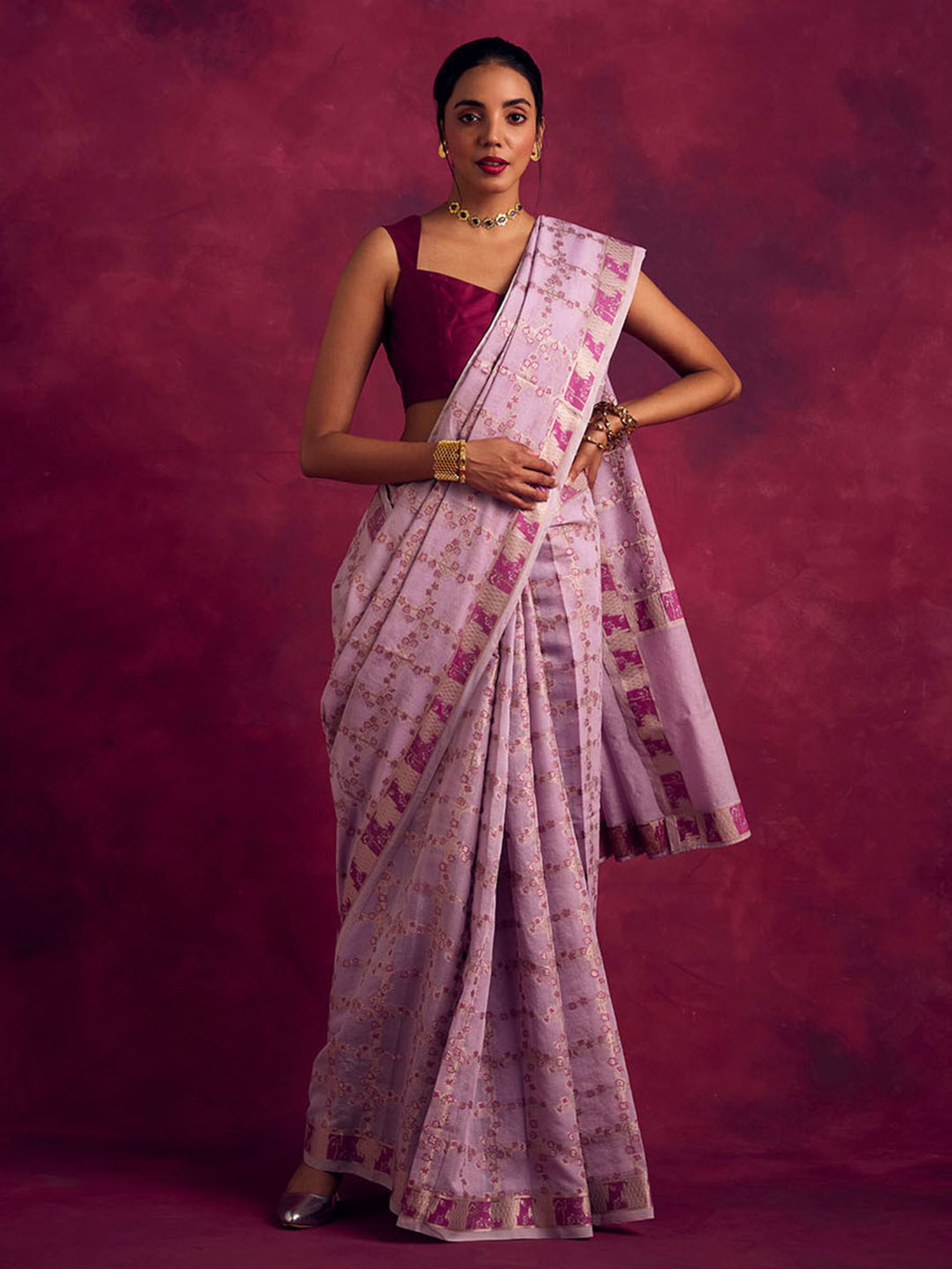 Abhishti Lavender Woven Saree Without Blouse