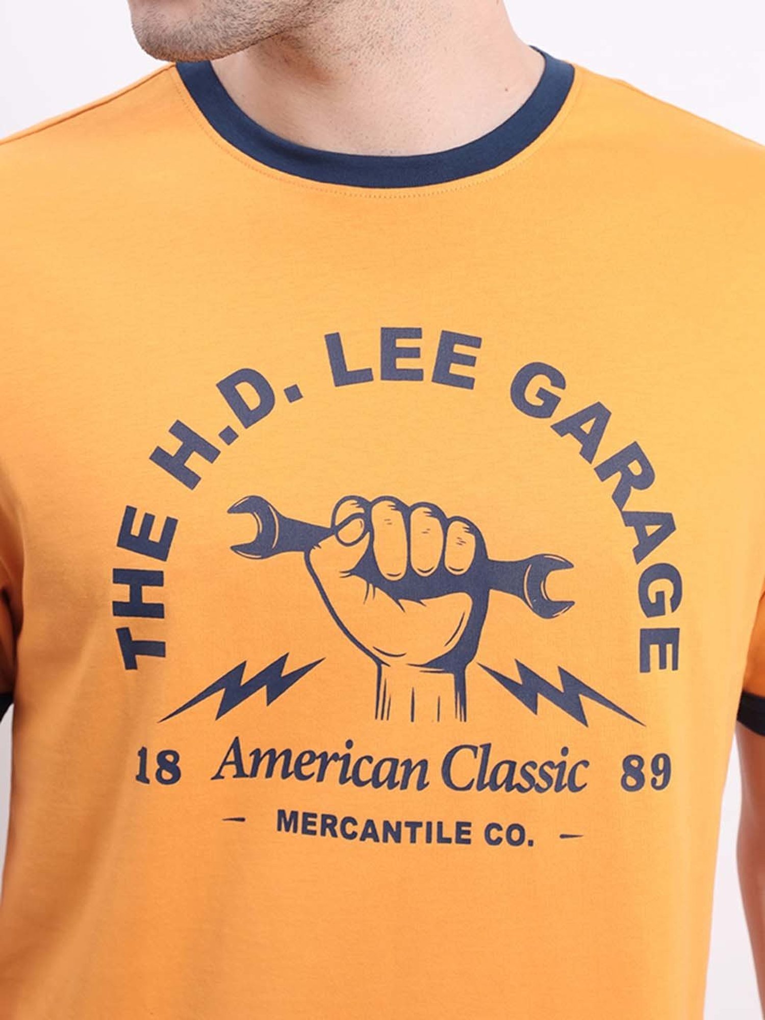 Lee Orange Comfort Fit Graphic Print Cotton Crew T-Shirt