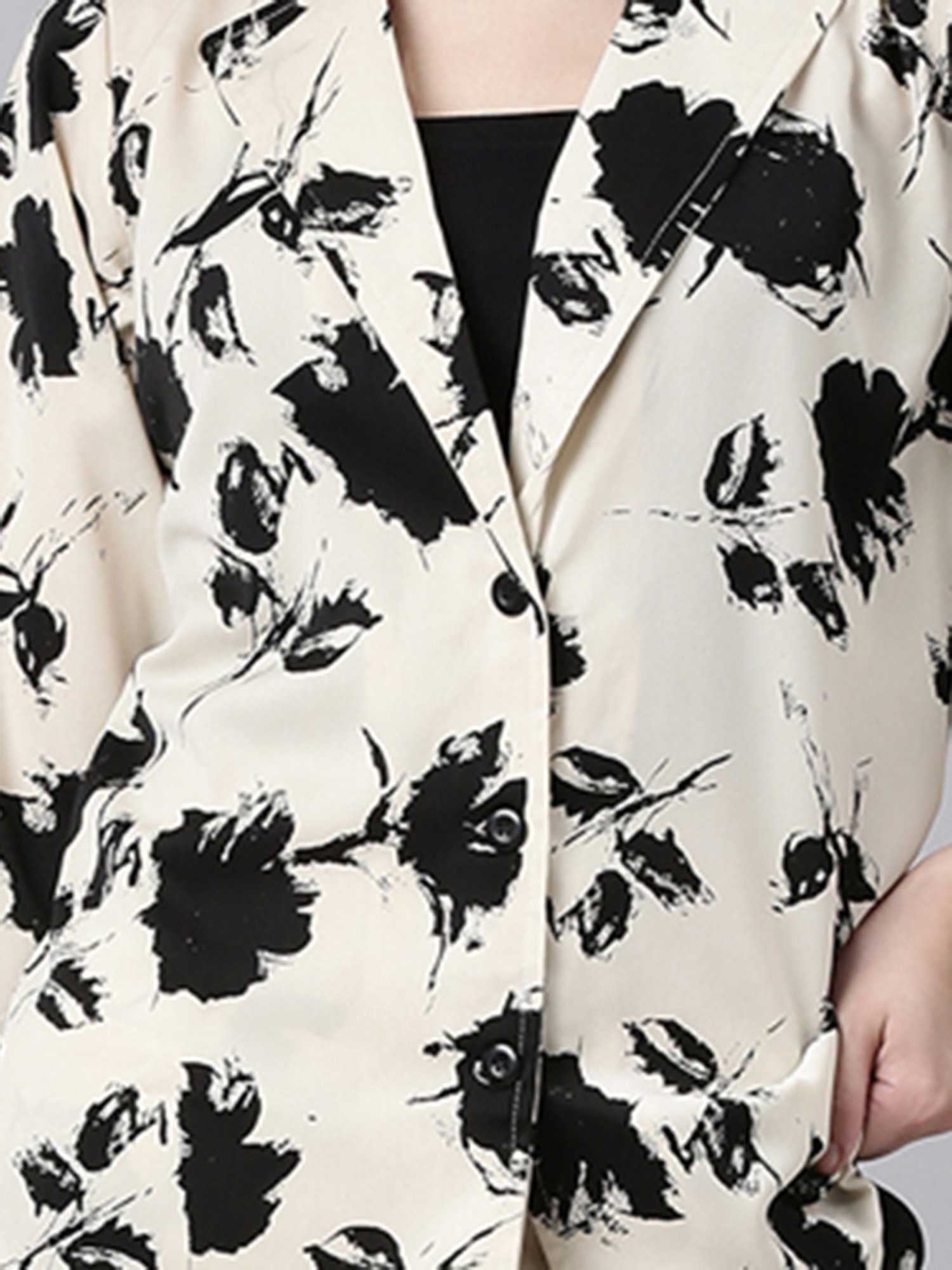 SHOWOFF Cream & Black Cotton Blend Printed Co-ord Set