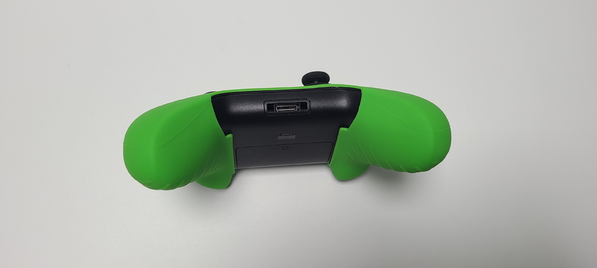 Flexible Silicone Protective Case For Xbox-One Game Controller - Black/Green/Pink [Xbox One]