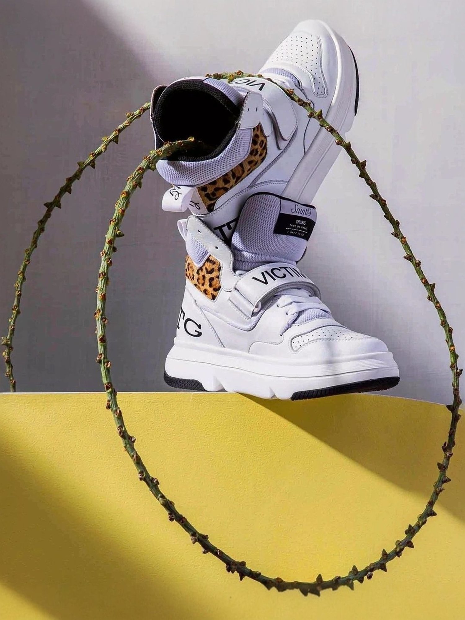 Saint G Women's Venetia White Ankle High Sneakers