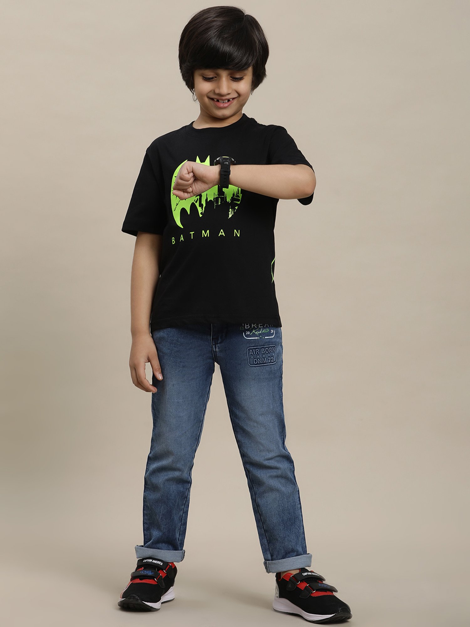 Kidsville Batman Printed Regular Fit Black T-Shirt For Boys