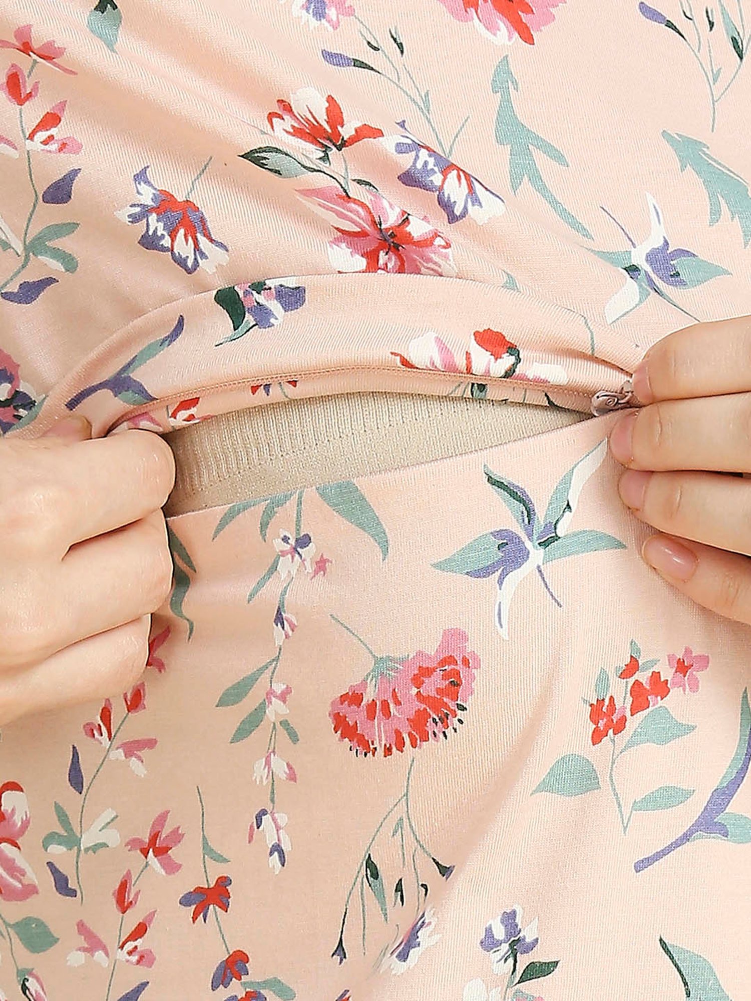 MomToBe Light Peach Cotton Floral Print Feeding Nighty