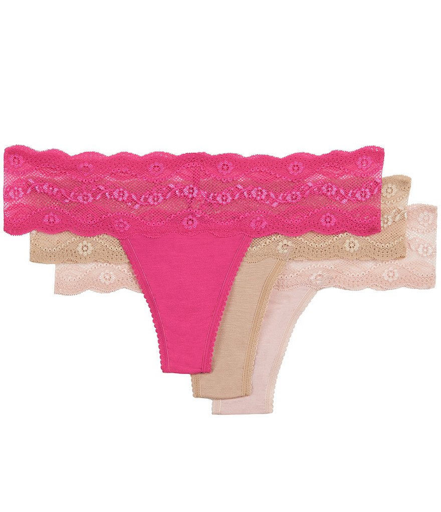 b.tempt'd by Wacoal Adorable Lace Thong