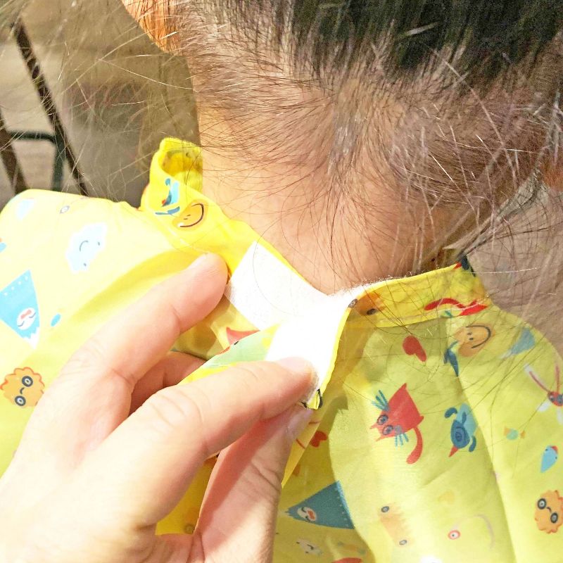 Donna Hair Cutting Cape for Kids' - 1ct