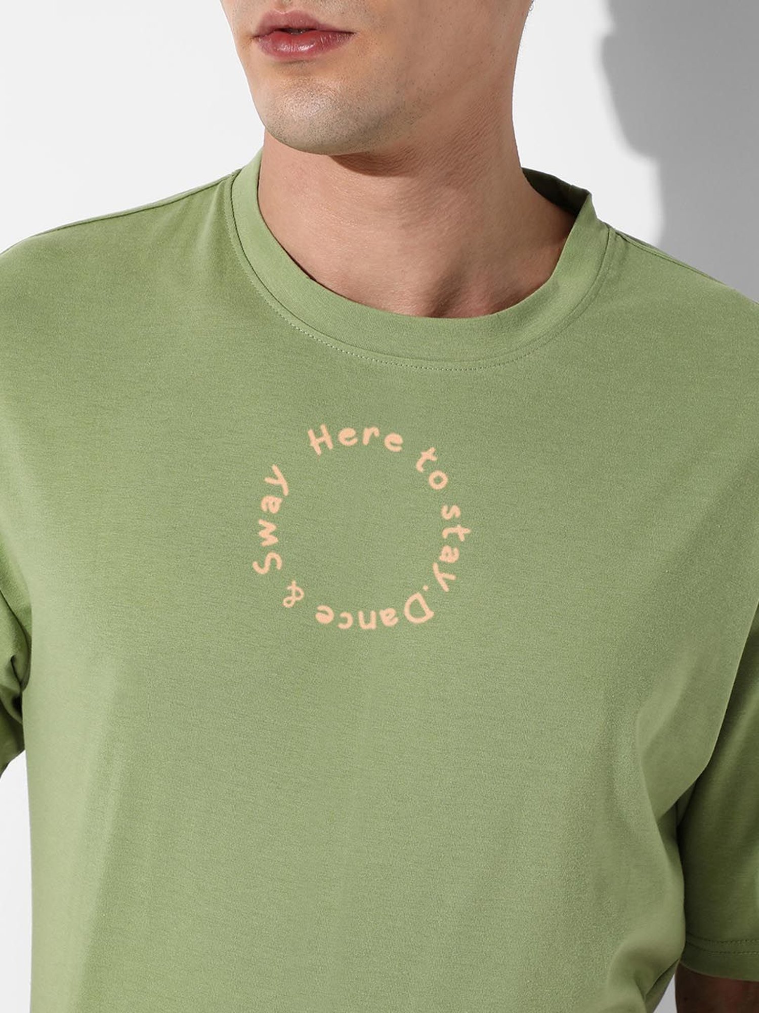 Campus Sutra Green Regular Fit Oversized Earth Dance Printed Co-Ord Set