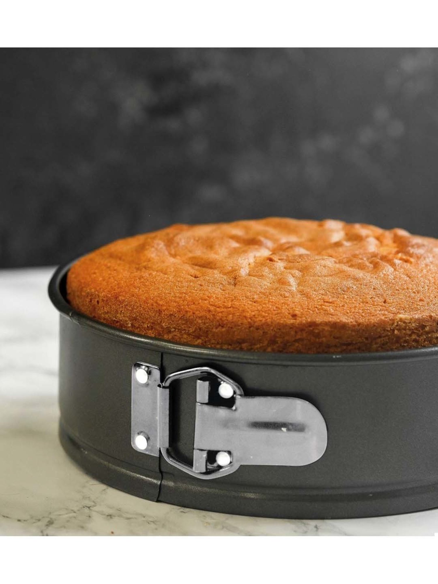 MasterClass Grey Carbon Steel Non-Stick Base Cake Pan