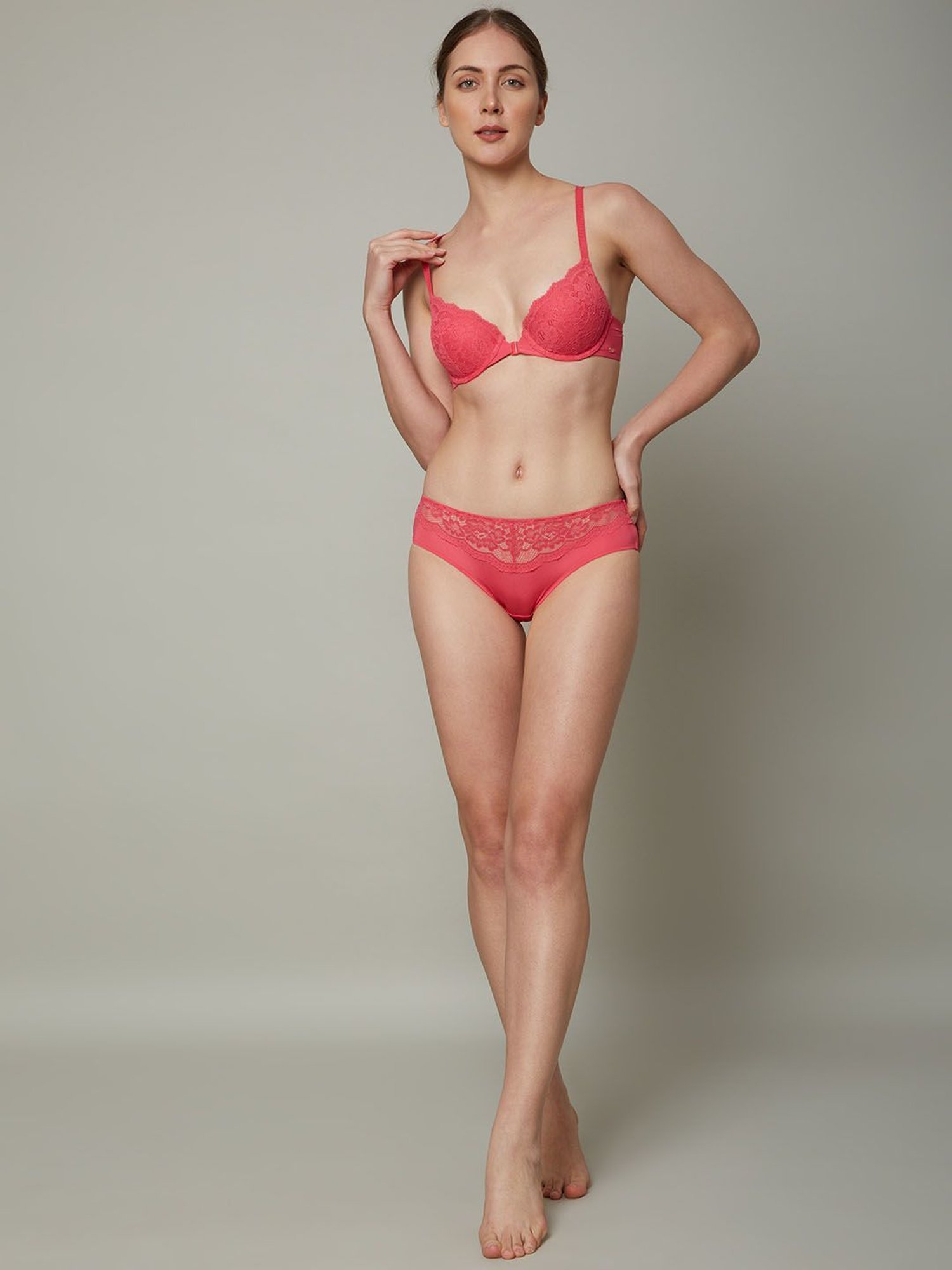 Vero Moda Intimates Pink Lace Medium Coverage Push-Up Bra