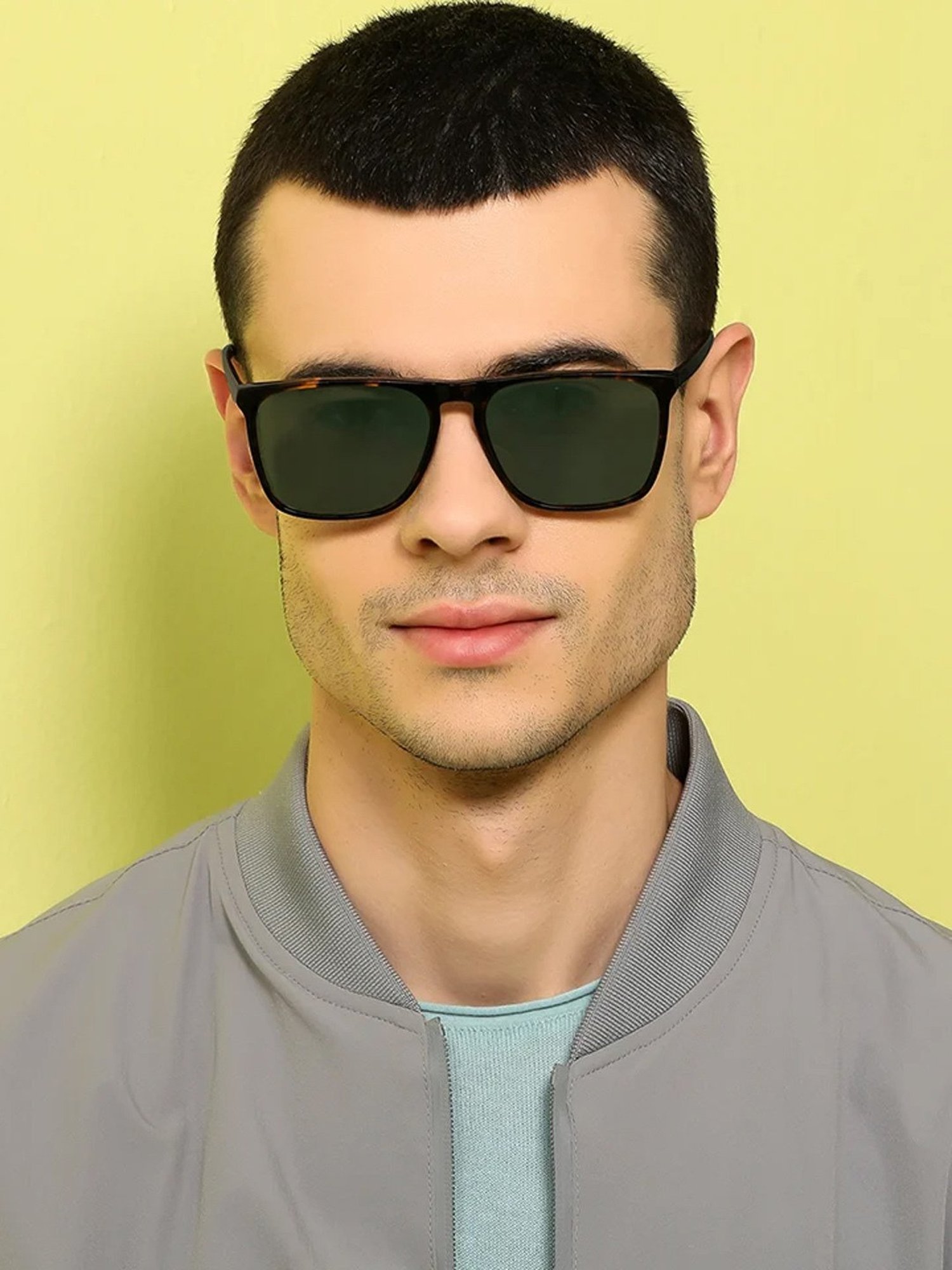 John Jacobs JJ S11089 Green Square Sunglasses