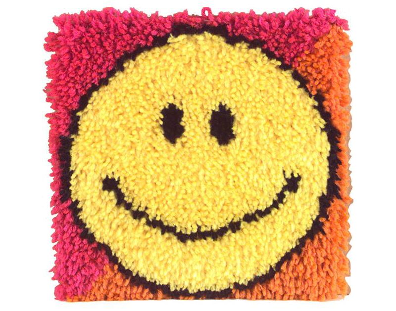Wonderart Latch Hook Kit 12"X12"-Smiley Face