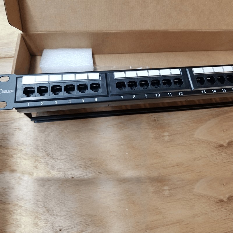NewYork Cables Cat6 24 Port Patch Panel 1U Rackmount Horizontal UTP Patch Panel - RJ45 Ethernet - T568B