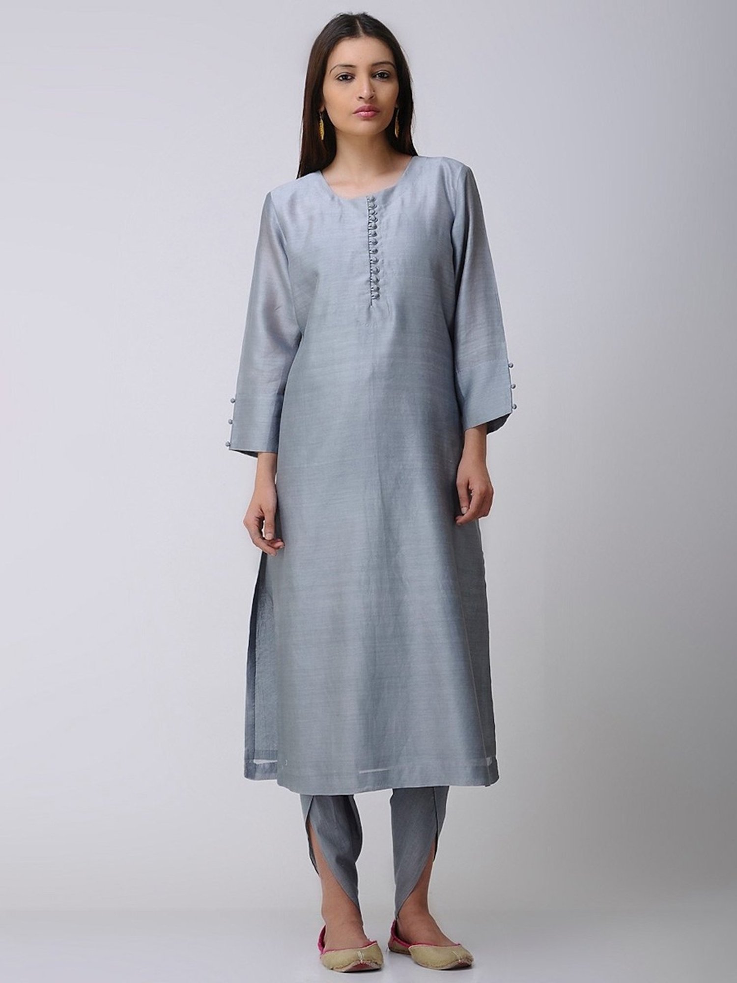 Smriti Gupta Kapaas Grey Kurta