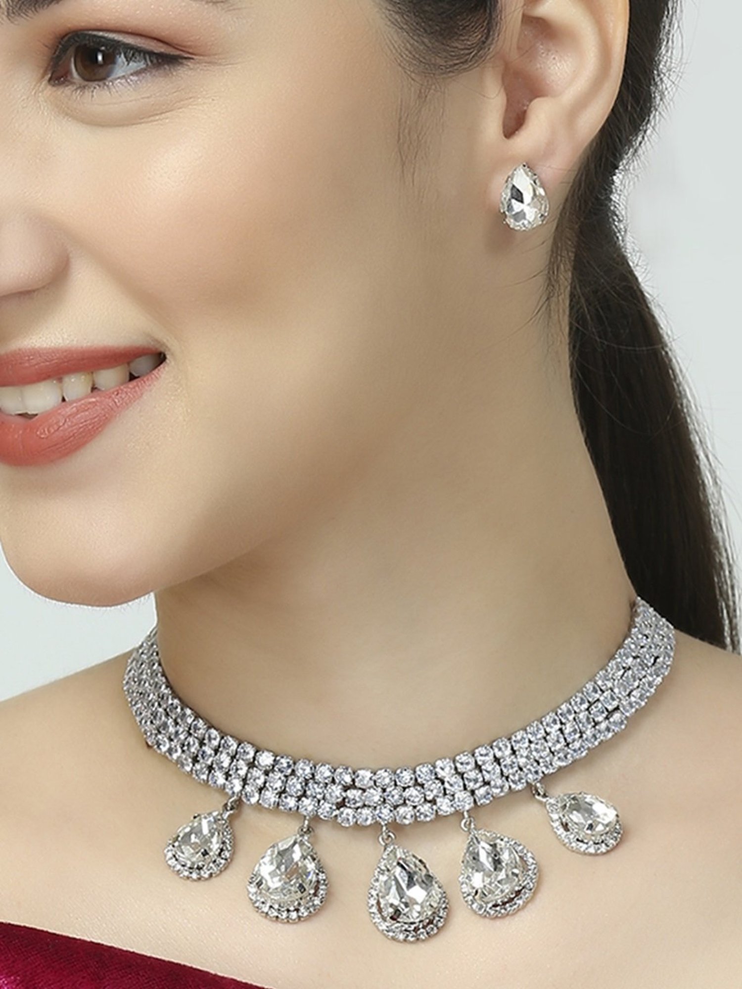 OOMPH Silver Cubic Zirconia Teardrop Statement Pendant Choker Set