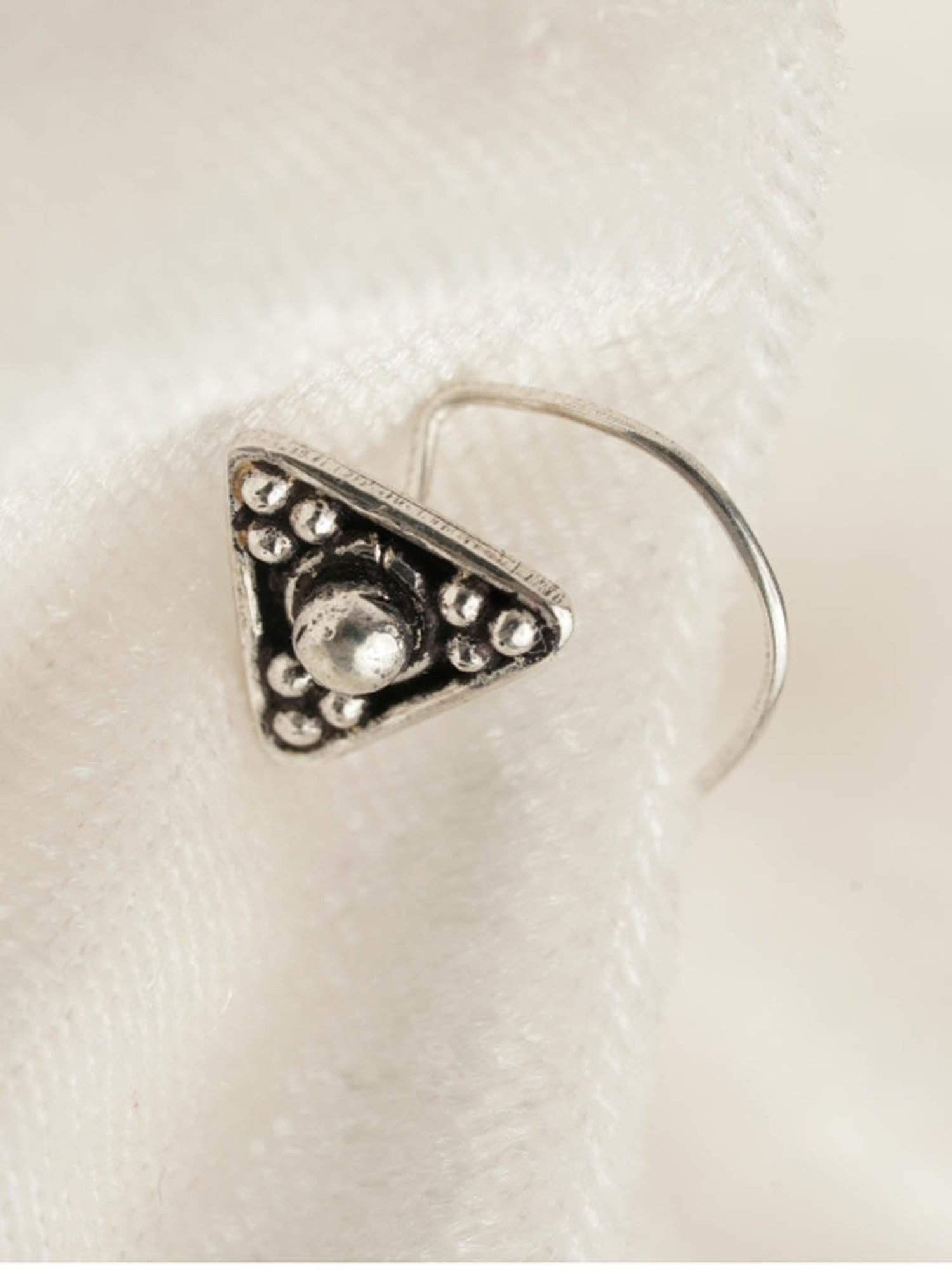 Arte Jewels 92.5 Silver handcrafted Nosepin for Women & Girls