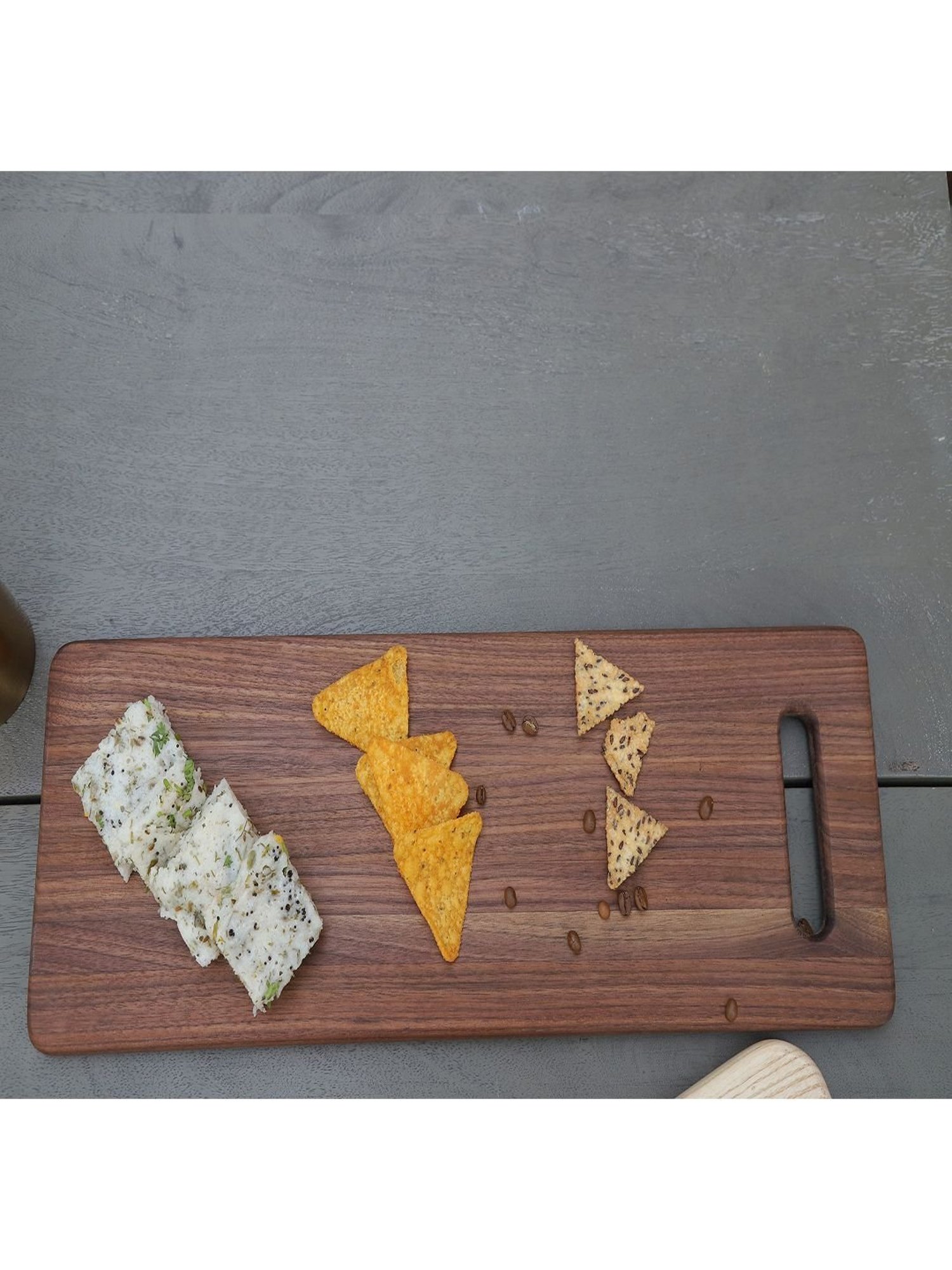 ICRAFT Mauryan Brown Walnut Wood Chopping Board - Set of 1