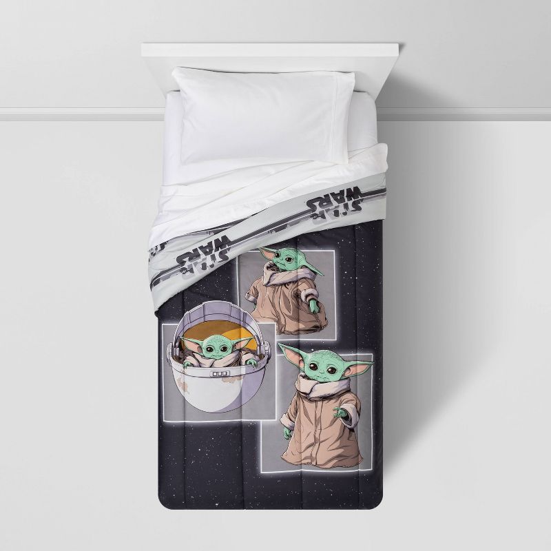 Twin Star Wars: The Mandalorian The Child Comforter