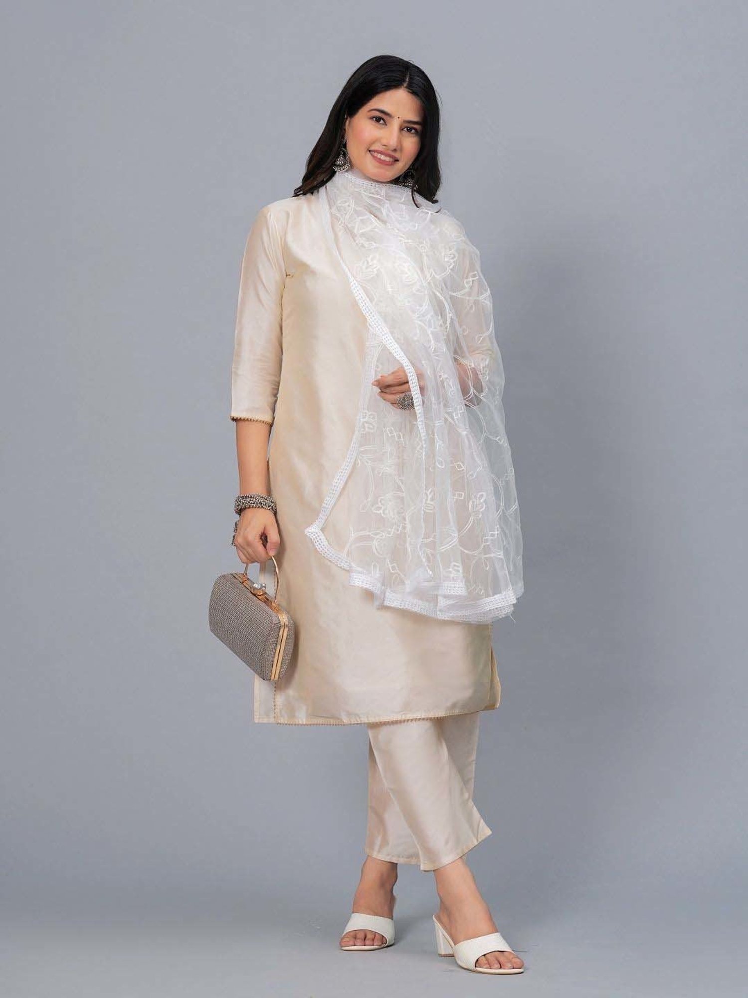Stylum White Embroidered Dupatta